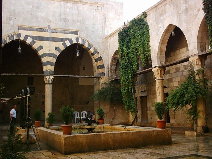 العمارة المملوكية-البيمارستان الأرغوني في حلب