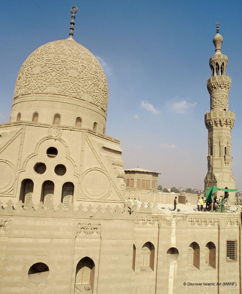 العمارة المملوكية-مسجد ومدرسة قايتباي